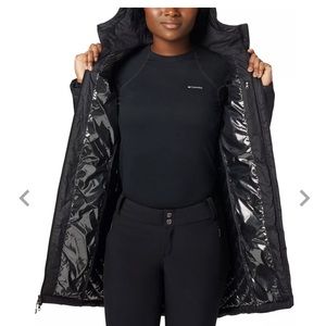 Womens Columbia Jacket- size S